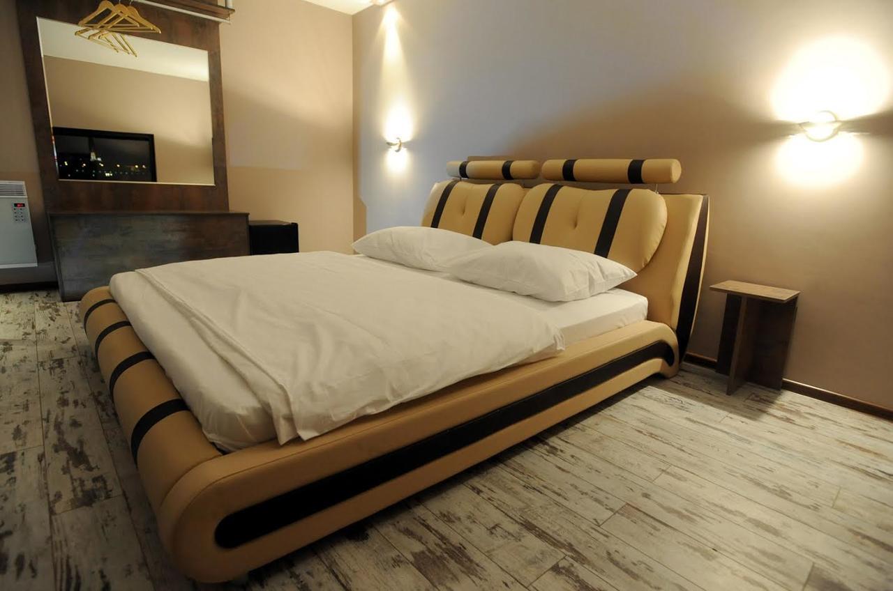 B&B Beo-River Sajmiste ภายนอก รูปภาพ