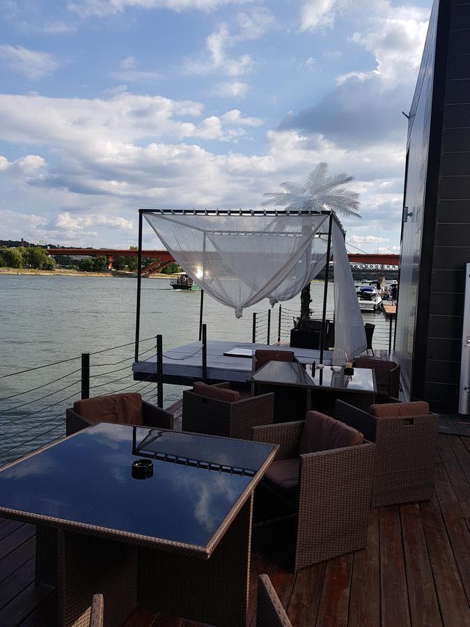 B&B Beo-River Sajmiste ภายนอก รูปภาพ